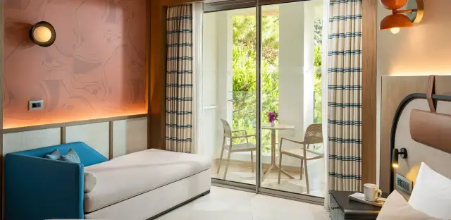 Deluxe Kısmi Deniz Manzaralı Oda görsel 1